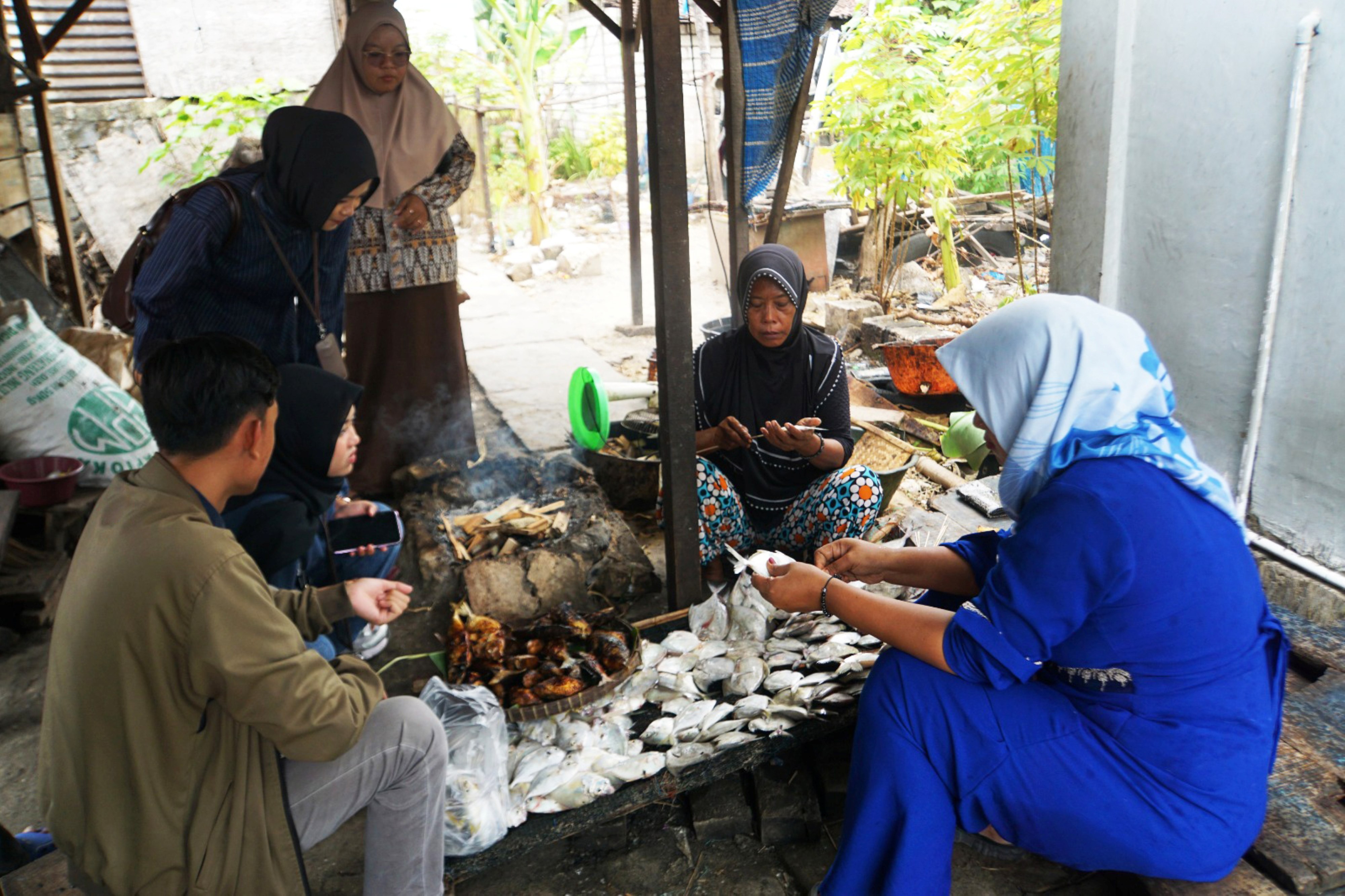 Dari Desa Glondonggede, Tuban, SIG Berdayakan Masyarakat dan Tumbuhkan 36 UMKM